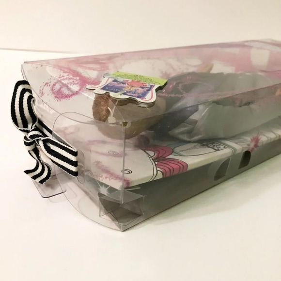 2009 Barbie A Fashion Fairytale Ken Doll in Grey suit Blemished Nose Damaged Box - Picture 10 of 16